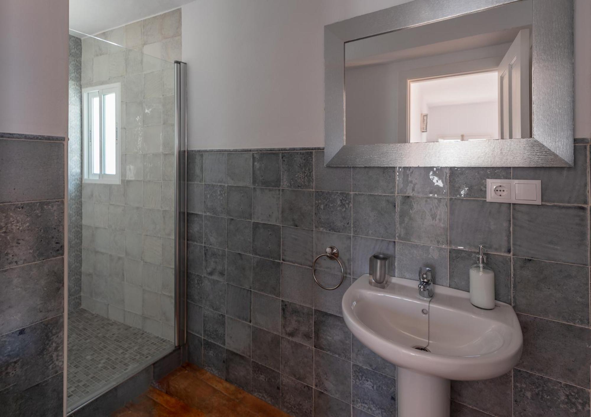 וחר דה לה פרונטרה Atico Trafalgar By La Juderia De Vejer - Inside A Typical Andalusian Casa Patio מראה חיצוני תמונה
